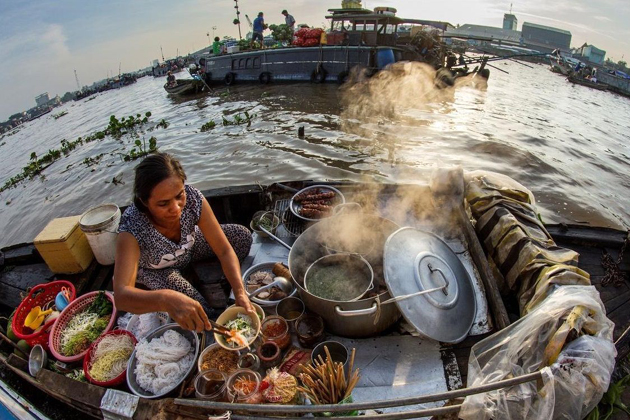 Khám phá TP.HCM - Cái Bè - Vĩnh Long - Cần Thơ - Cà Mau 3N2Đ