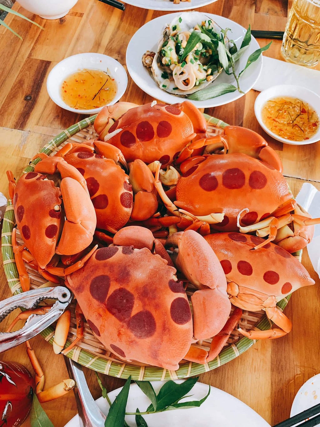cua-mat-trang-con-dao