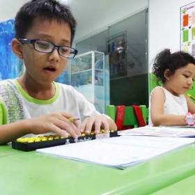 SuperBrain Quận 10