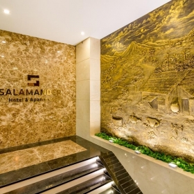 Salamander Hotel and Apartment 