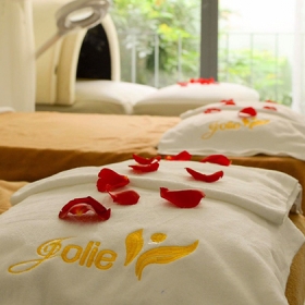 Jolie Beauty & Clinic