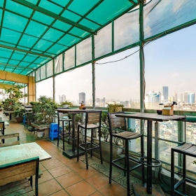 Nighteen Rooftop Hotpot