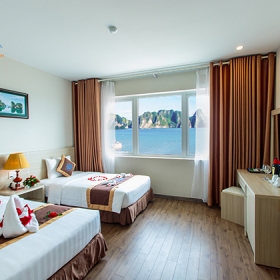 Hạ Long Harbour Hotel 4 sao