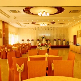 Khách sạn Biển Vàng Đà Nẵng