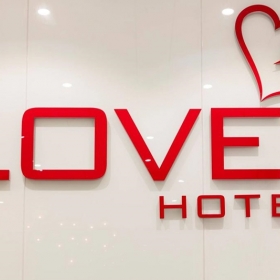 Khách sạn Love 3 sao Nha Trang