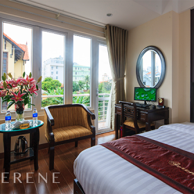 Khách sạn Serene Palace Huế 3