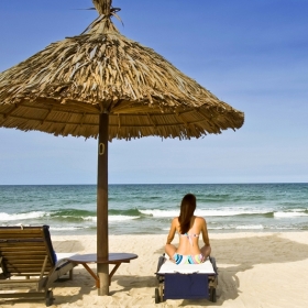 Centara Sandy Beach Resort Đà Nẵng