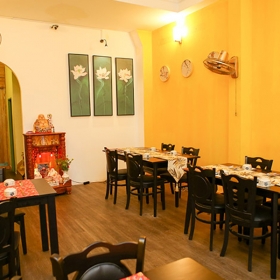 K Vegetarian Café & Restaurant