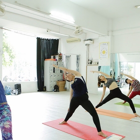 Câu lạc bộ Hồ bơi Nguyễn Tri Phương - Yoga Kim Hưởng