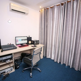 Phòng thu âm Zin Studio