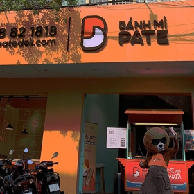 Bánh Mì Pate - PateDeli
