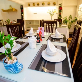 Khách sạn Hà Nội Central Park 