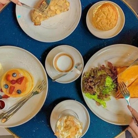 Brodard Restaurant - Tea House - Pastry