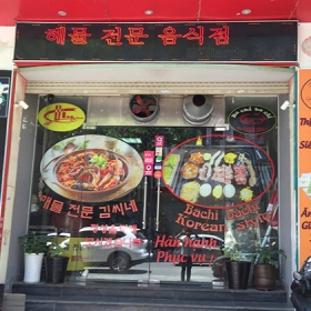 Nhà hàng Bachi Bachi