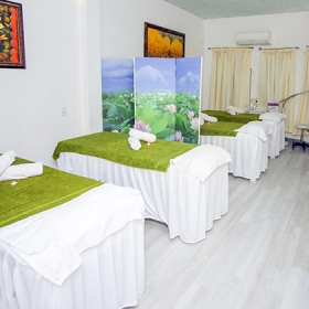 Lotus Spa Lê Văn Sỹ