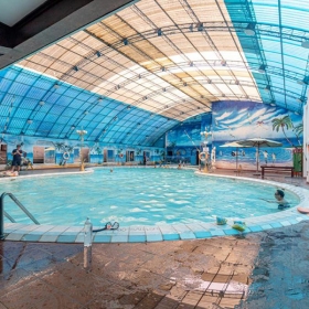 BỂ BƠI BỐN MÙA KHÁCH SẠN BẢO SƠN 