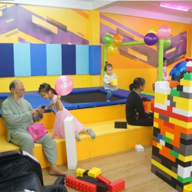 Khu vui chơi Tomato Kids 