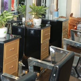 Hair Salon Thành Paster Kéo Vàng