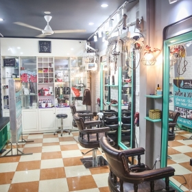 Anh Đức Hair and Nail Salon