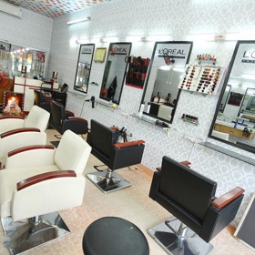 Salon Nguyễn Tài