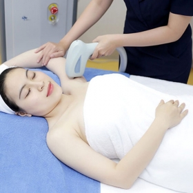 Trung tâm Thẩm mỹ Phú Khang