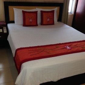 Khách sạn Viet Grand King Town Nha Trang 3 sao