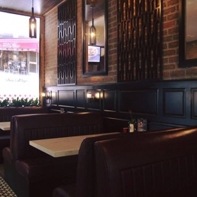 Mapa Wine Bar & Grill Restaurant