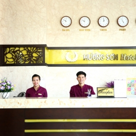 Khách sạn Hương Sơn