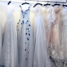 Nụ Cười Vàng Studio