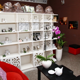 Đông Y Spa & Clinic