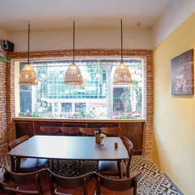 Nhà hàng Thu Phố