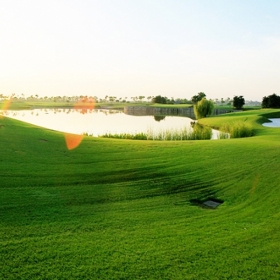 Van Tri Golf Club