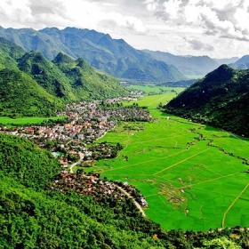 Du lịch Việt Hưng