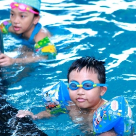 Bể bơi Green Pool