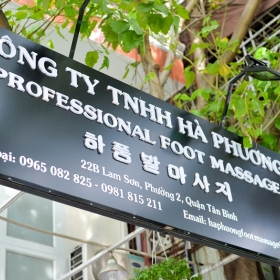 Hà Phương Professional