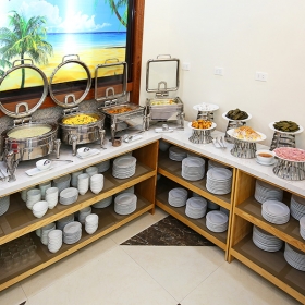 SUNLIT SEA HOTEL & APARTMENT