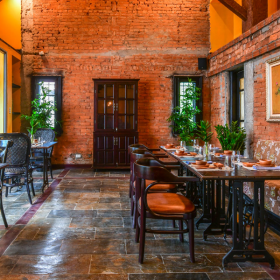 Home Vietnamese Restaurant