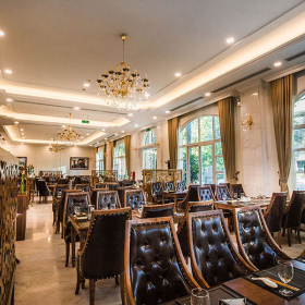 37 Hùng Vương Restaurant