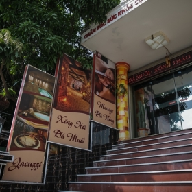 Hang đá muối spa