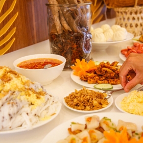 KHÁCH SẠN GOLDEN ROSE 3 ĐÀ NẴNG