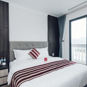 Khách sạn Seven Seas tiêu chuẩn 3 sao