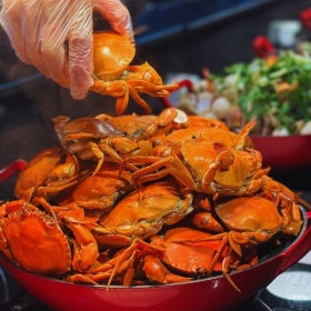 Combo 2 vé Buffet Quốc tế cao cấp 250 món tối cuối tuần thứ 7, chủ nhật và lễ tại D'Maris Tây Mỗ