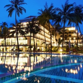 Khách sạn Mường Thanh Holiday Mũi Né 4