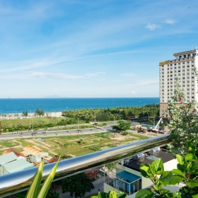 Salamander Hotel and Apartment 