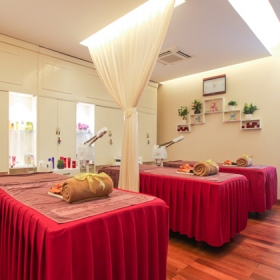 Hương Sen Healthcare center