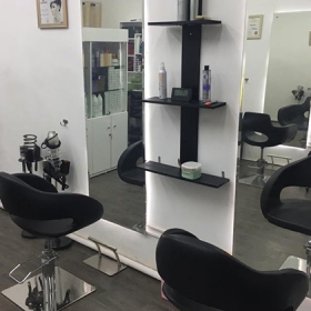 Pham Thien Hairdresser