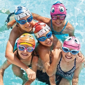 Bể bơi bốn mùa Sapphire Pool 