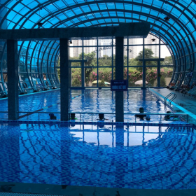 Bể bơi bốn mùa Việt Đức