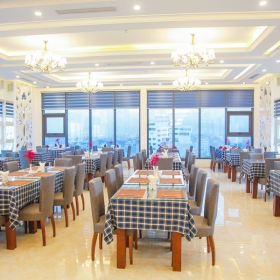 KHÁCH SẠN GOLDEN ROSE 3 ĐÀ NẴNG