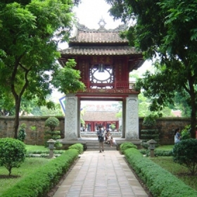Việt Unique Tours